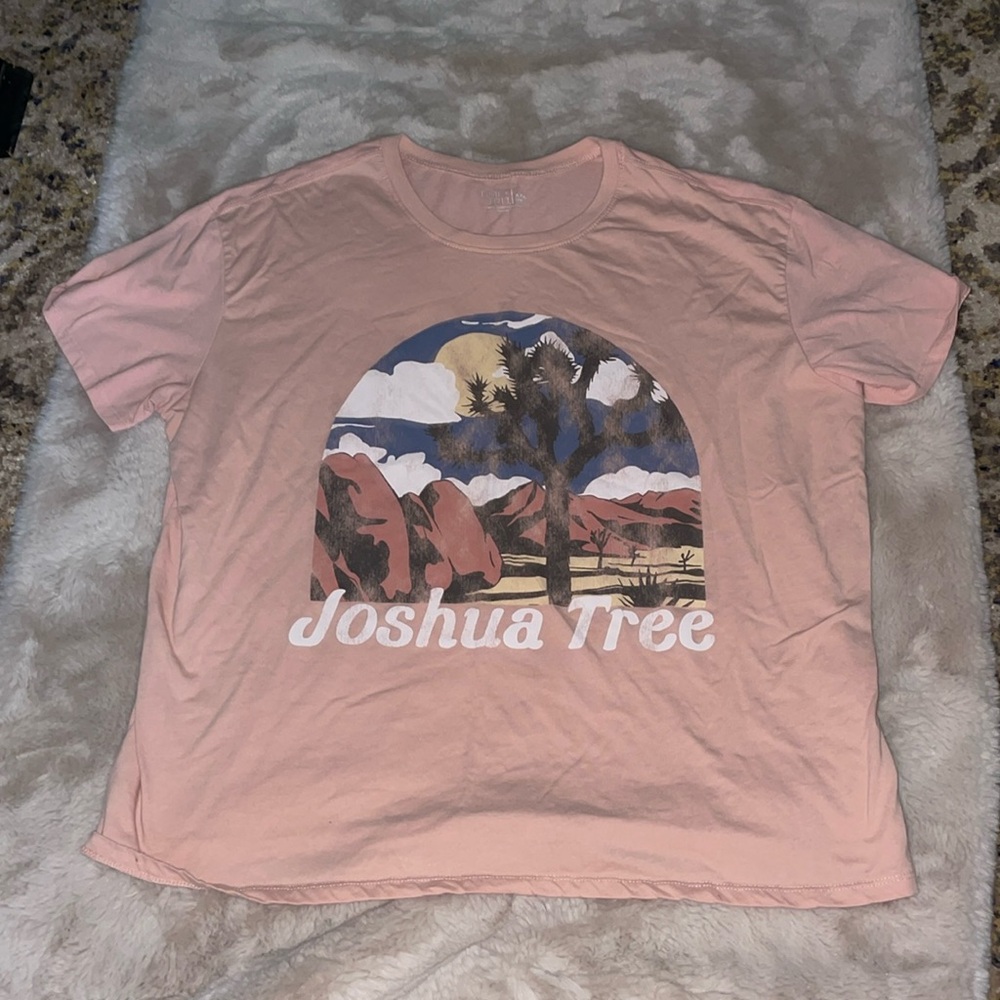 Joshua Tree Graphic T Shirt